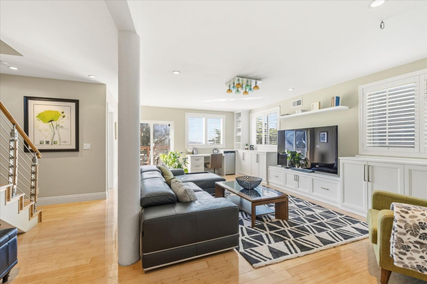 Detail Gallery Image 19 of 46 For 155 Upland Dr, San Francisco,  CA 94127 - 4 Beds | 4/2 Baths