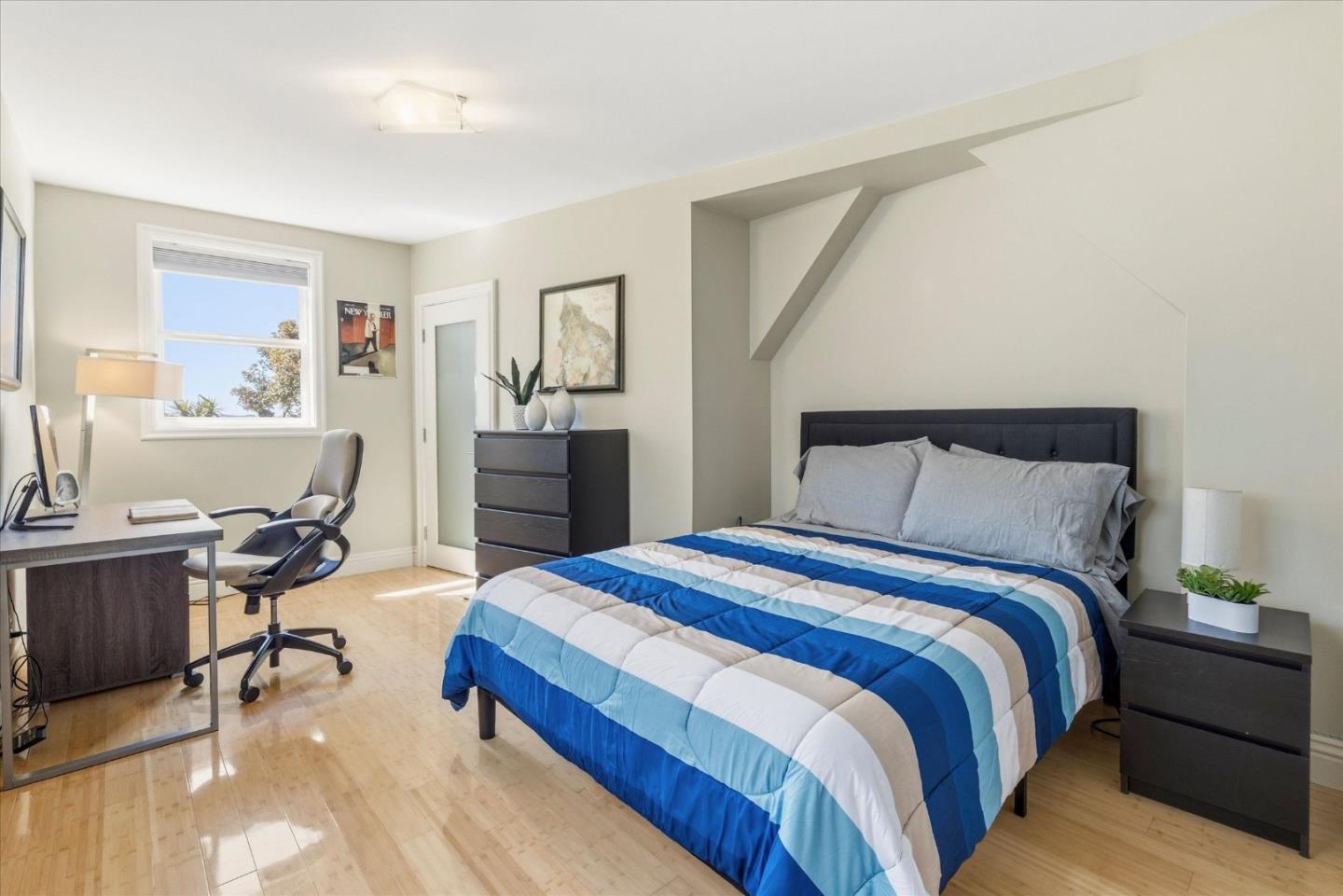 Detail Gallery Image 26 of 46 For 155 Upland Dr, San Francisco,  CA 94127 - 4 Beds | 4/2 Baths