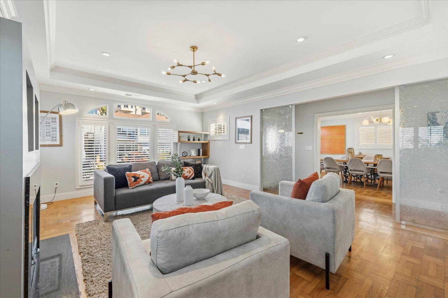 Detail Gallery Image 4 of 46 For 155 Upland Dr, San Francisco,  CA 94127 - 4 Beds | 4/2 Baths