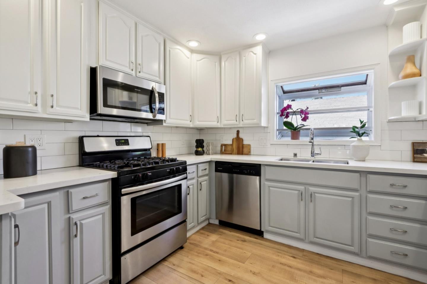 Detail Gallery Image 16 of 59 For 554 Fisk Ave, San Jose,  CA 95125 - – Beds | – Baths