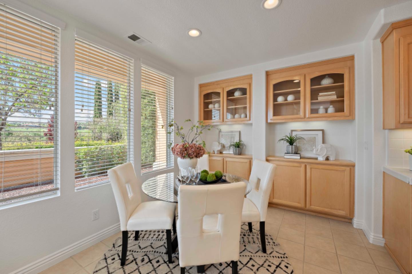 Photo #10: ML82039807 Listing: Photo #10