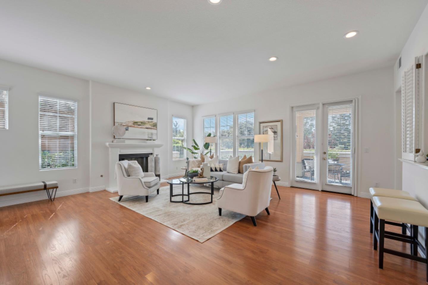 Photo #4: ML82039807 Listing: Photo #4