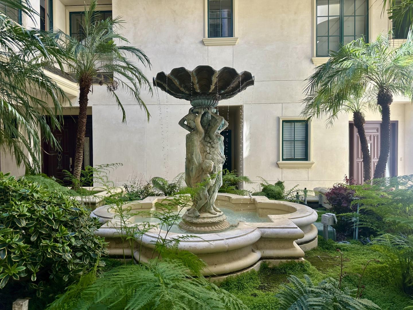 Detail Gallery Image 2 of 14 For 124 2nd St #11,  Los Altos,  CA 94022 - 3 Beds | 2 Baths