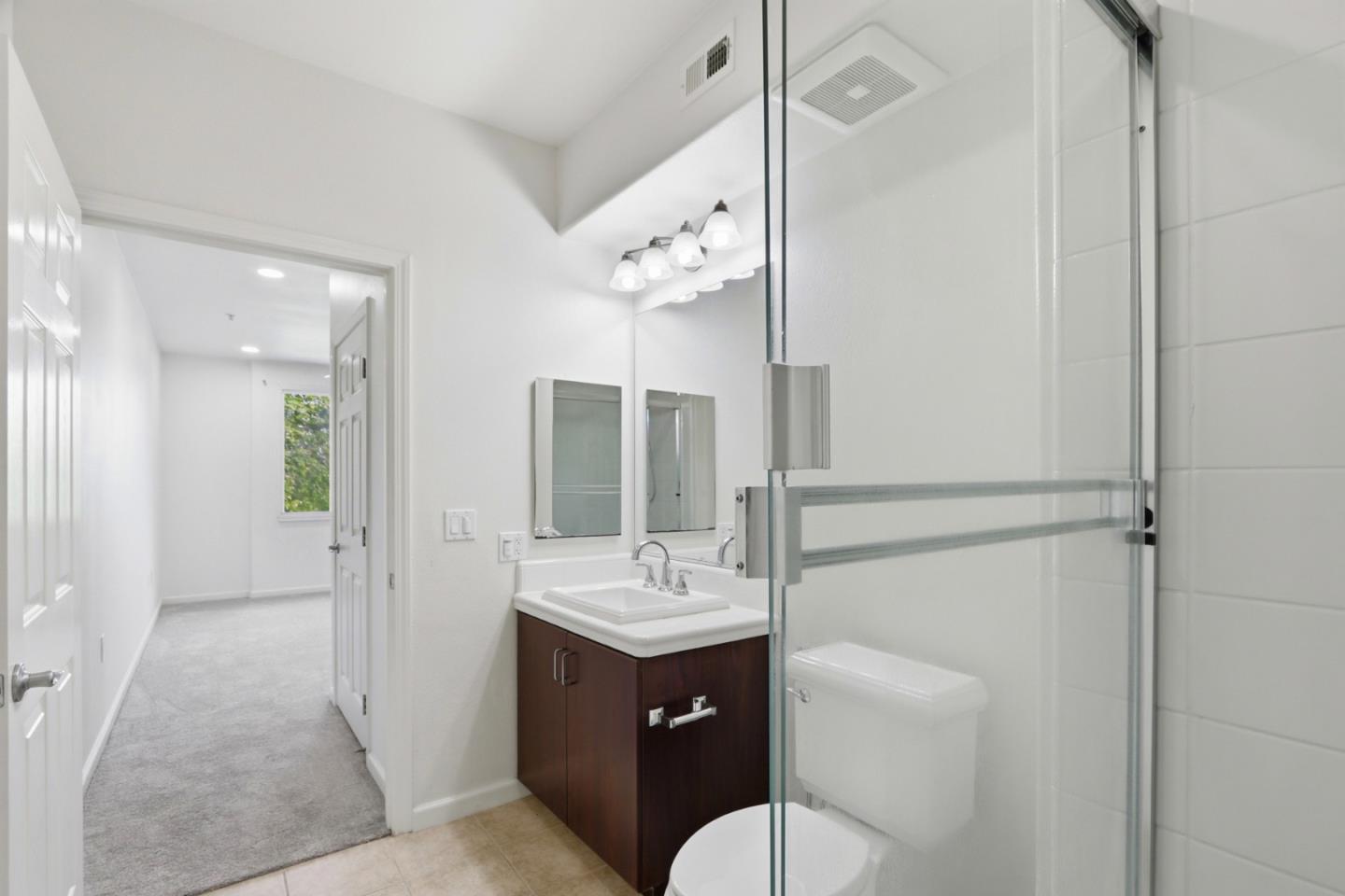 Detail Gallery Image 11 of 30 For 1101 S Main St #316,  Milpitas,  CA 95035 - 2 Beds | 2 Baths
