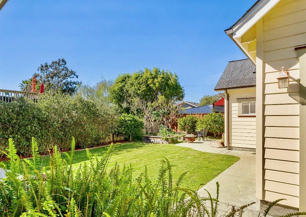 Detail Gallery Image 25 of 42 For 234 Plateau Ave, Santa Cruz,  CA 95060 - 4 Beds | 3 Baths