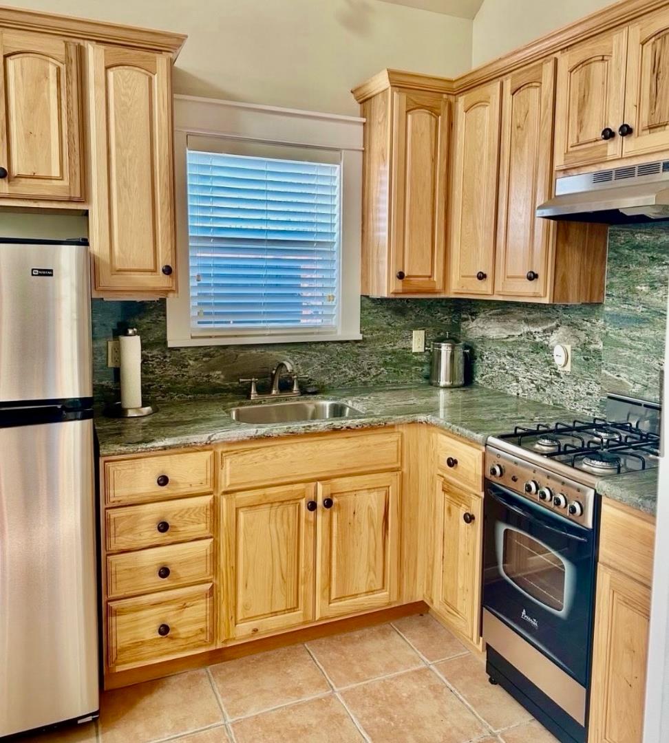 Detail Gallery Image 28 of 42 For 234 Plateau Ave, Santa Cruz,  CA 95060 - 4 Beds | 3 Baths