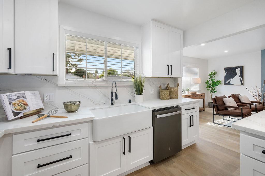 Detail Gallery Image 17 of 39 For 954 Alla Ave, Concord,  CA 94518 - 4 Beds | 2 Baths