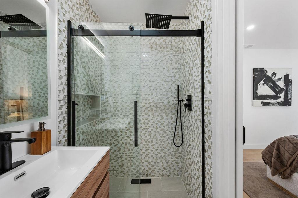 Detail Gallery Image 21 of 39 For 954 Alla Ave, Concord,  CA 94518 - 4 Beds | 2 Baths