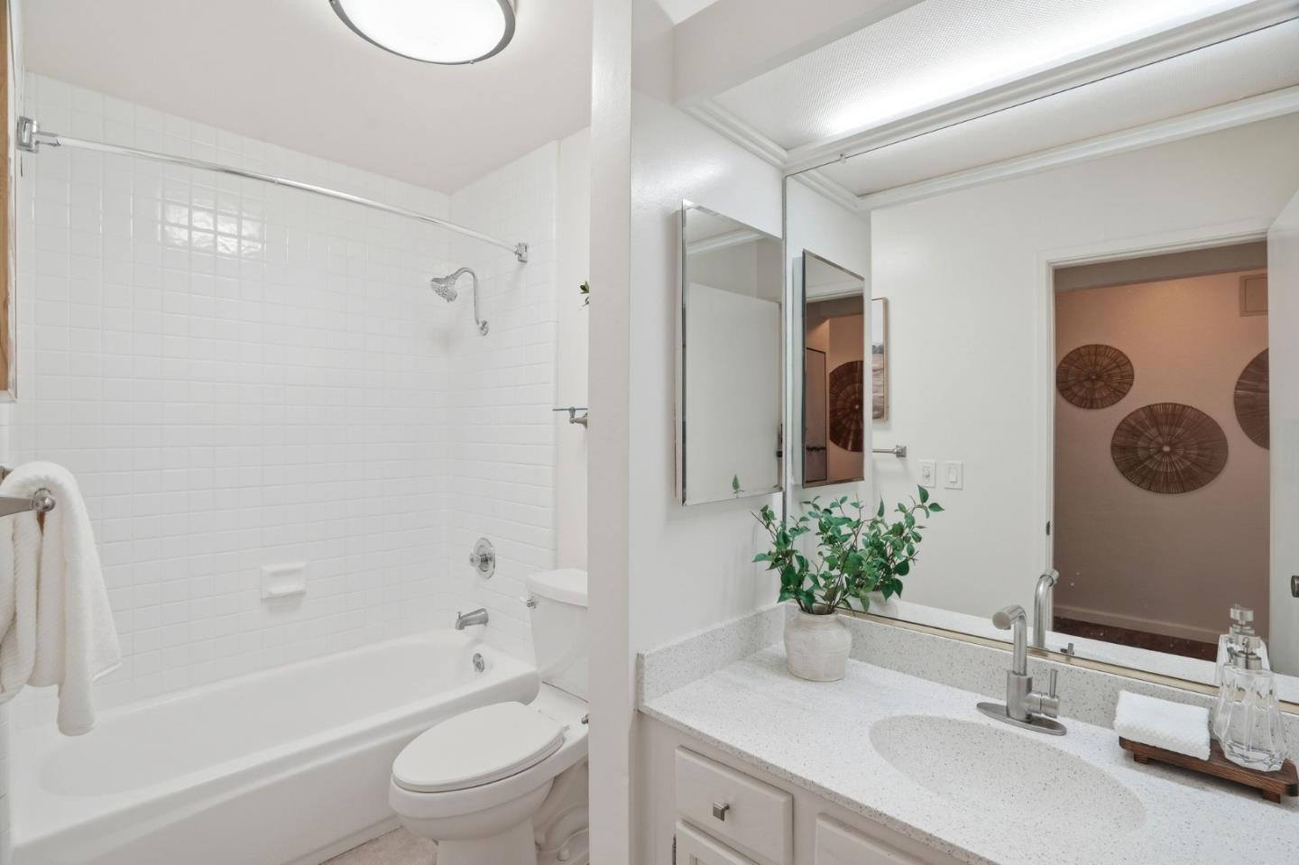 Photo #19: ML82039817 Listing: Photo #19