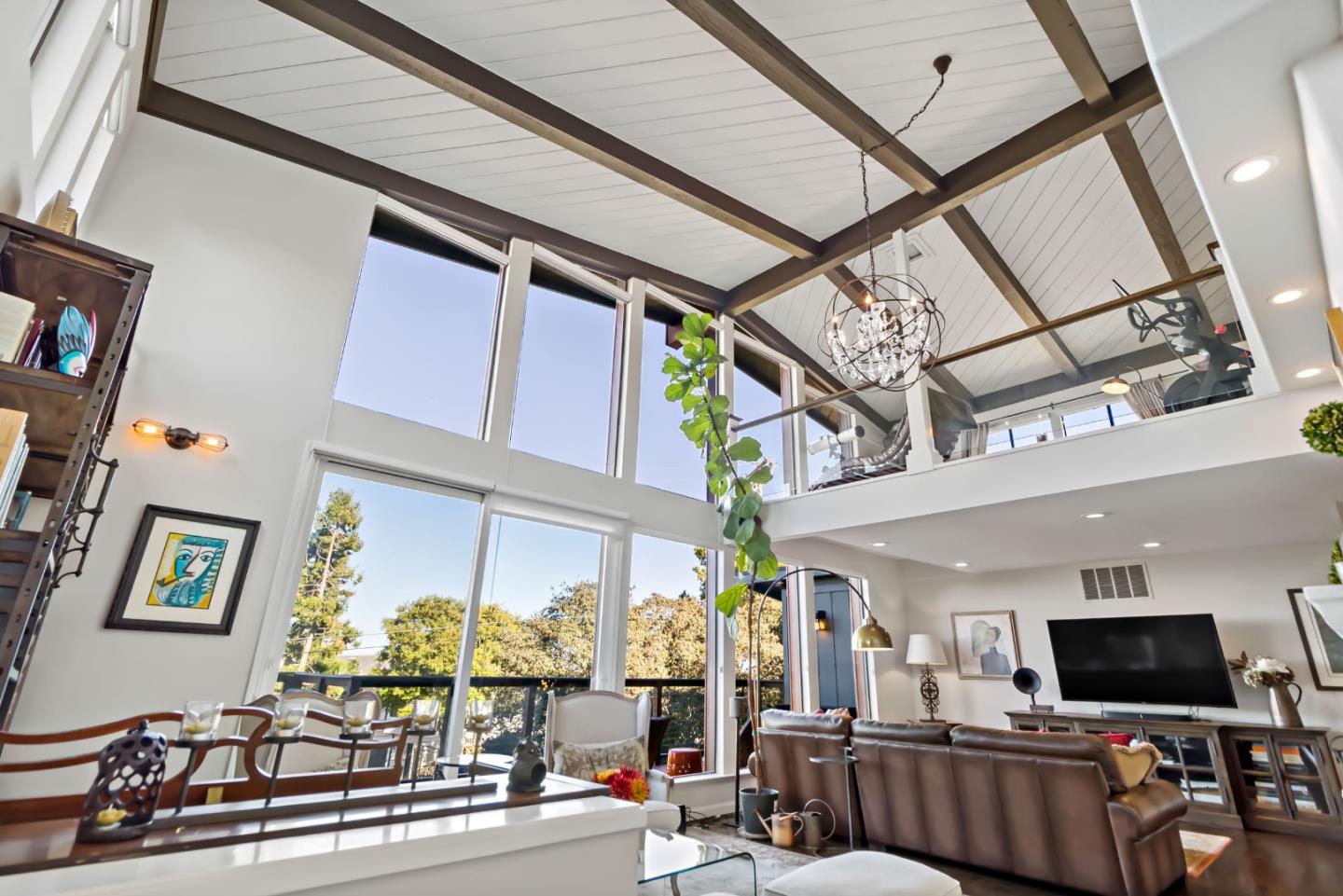 Detail Gallery Image 10 of 64 For 720 Temescal Way, Redwood City,  CA 94062 - 5 Beds | 3 Baths