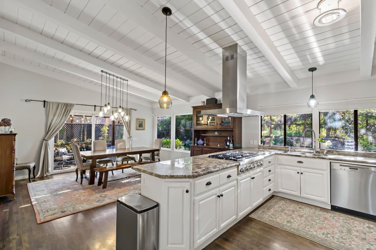 Detail Gallery Image 23 of 64 For 720 Temescal Way, Redwood City,  CA 94062 - 5 Beds | 3 Baths