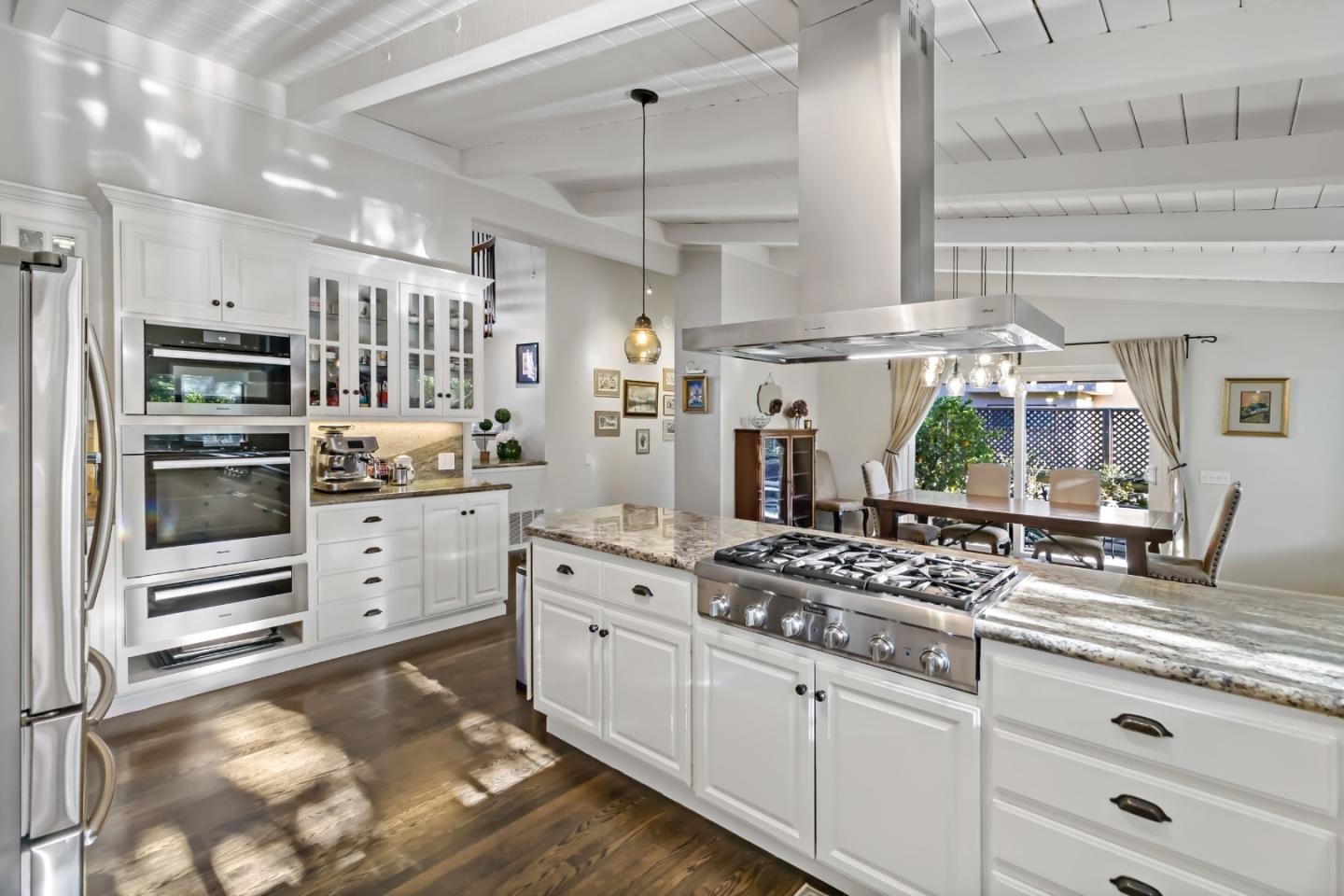 Detail Gallery Image 25 of 64 For 720 Temescal Way, Redwood City,  CA 94062 - 5 Beds | 3 Baths