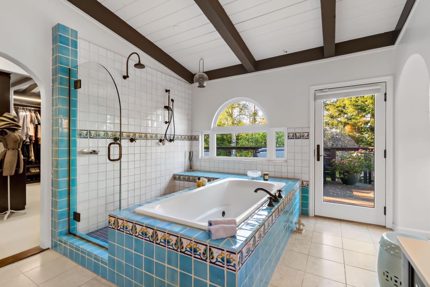 Detail Gallery Image 36 of 64 For 720 Temescal Way, Redwood City,  CA 94062 - 5 Beds | 3 Baths