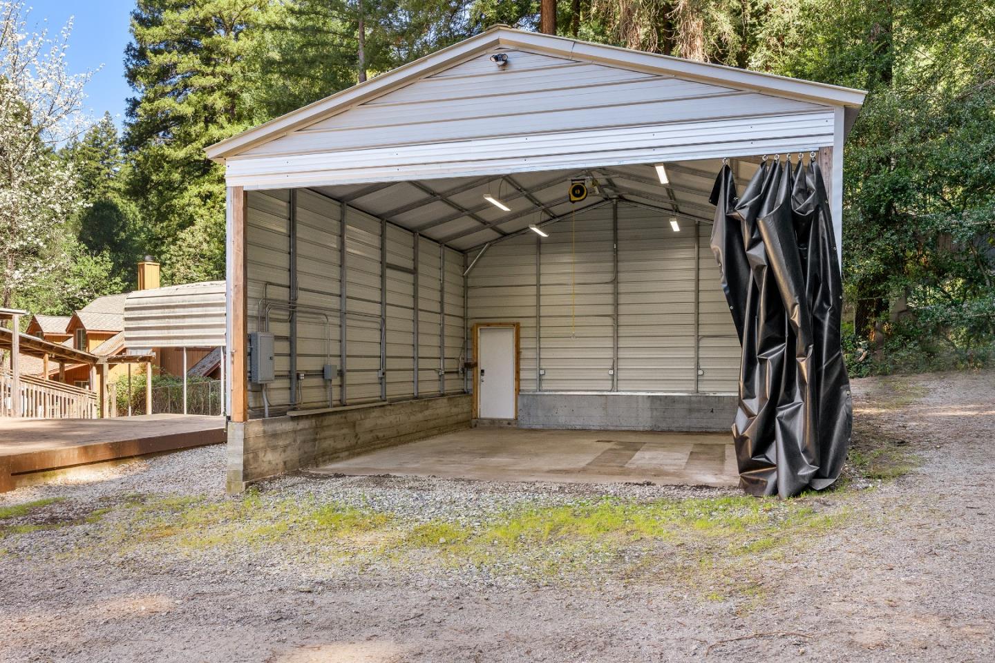Detail Gallery Image 36 of 40 For 15666 Kings Creek Rd, Boulder Creek,  CA 95006 - 2 Beds | 2 Baths