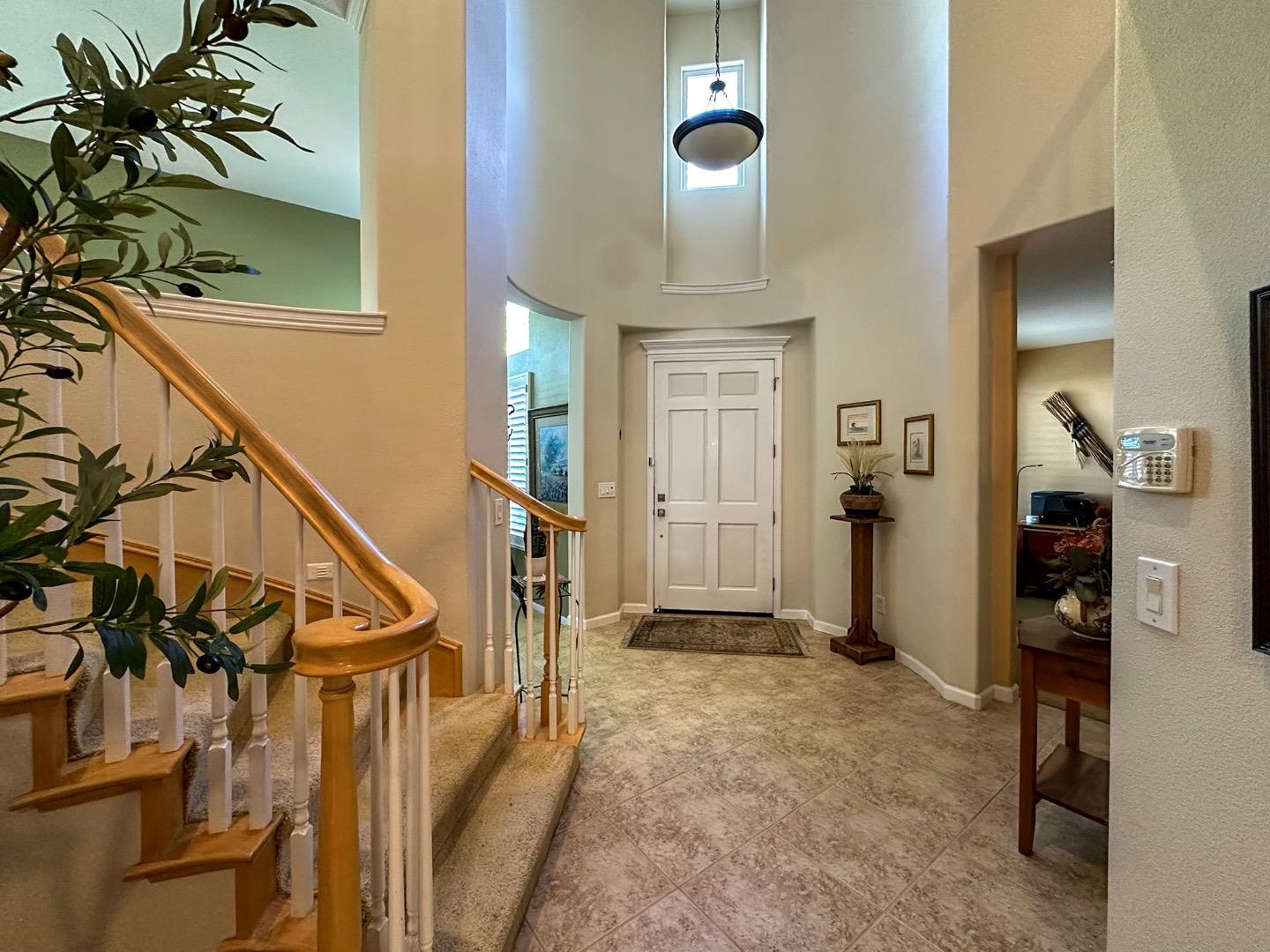 Detail Gallery Image 16 of 44 For 17629 Bentley Dr, Morgan Hill,  CA 95037 - 5 Beds | 4/1 Baths