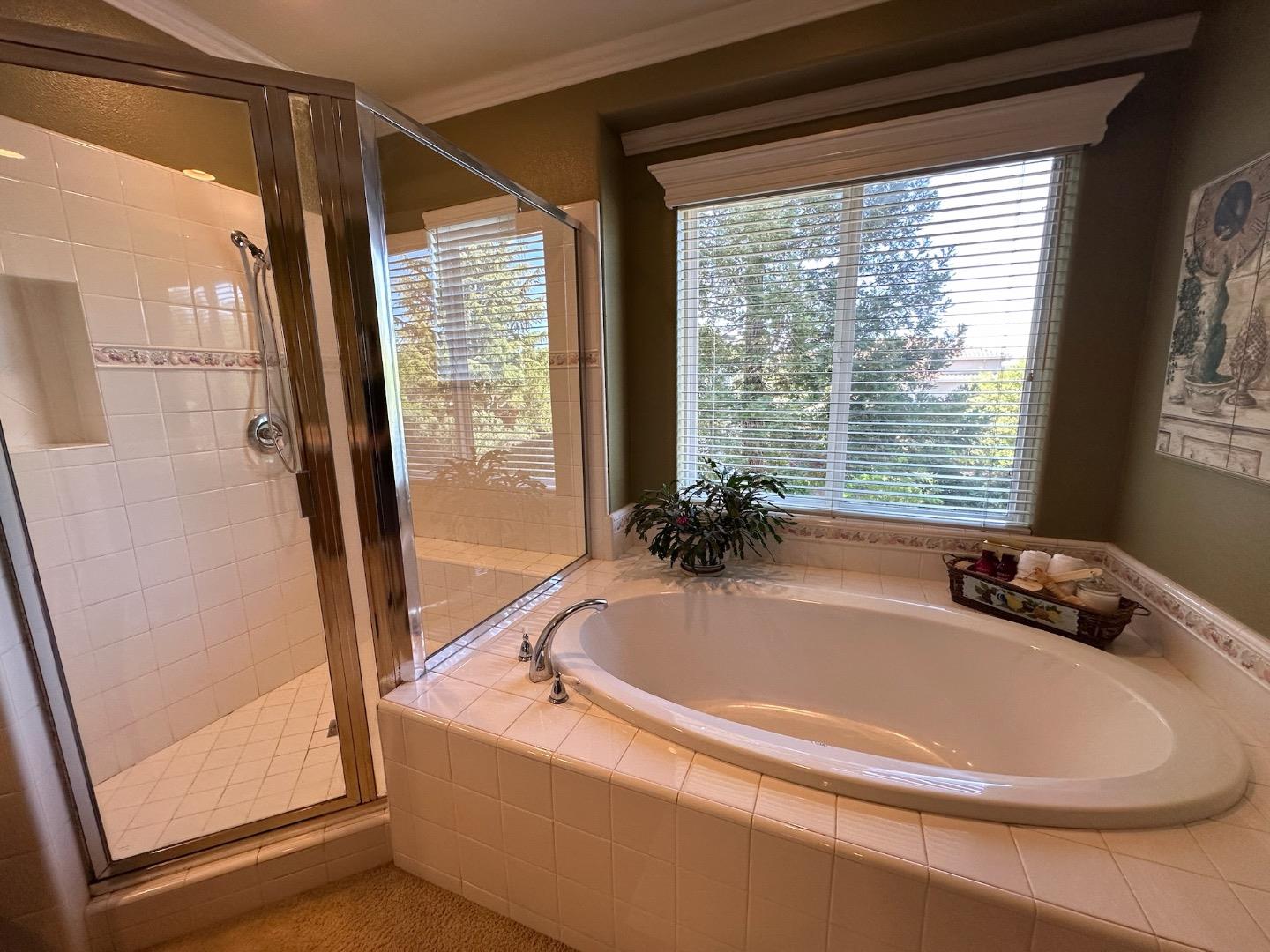 Detail Gallery Image 26 of 44 For 17629 Bentley Dr, Morgan Hill,  CA 95037 - 5 Beds | 4/1 Baths