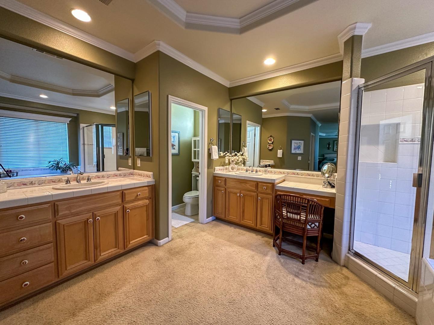 Detail Gallery Image 28 of 44 For 17629 Bentley Dr, Morgan Hill,  CA 95037 - 5 Beds | 4/1 Baths