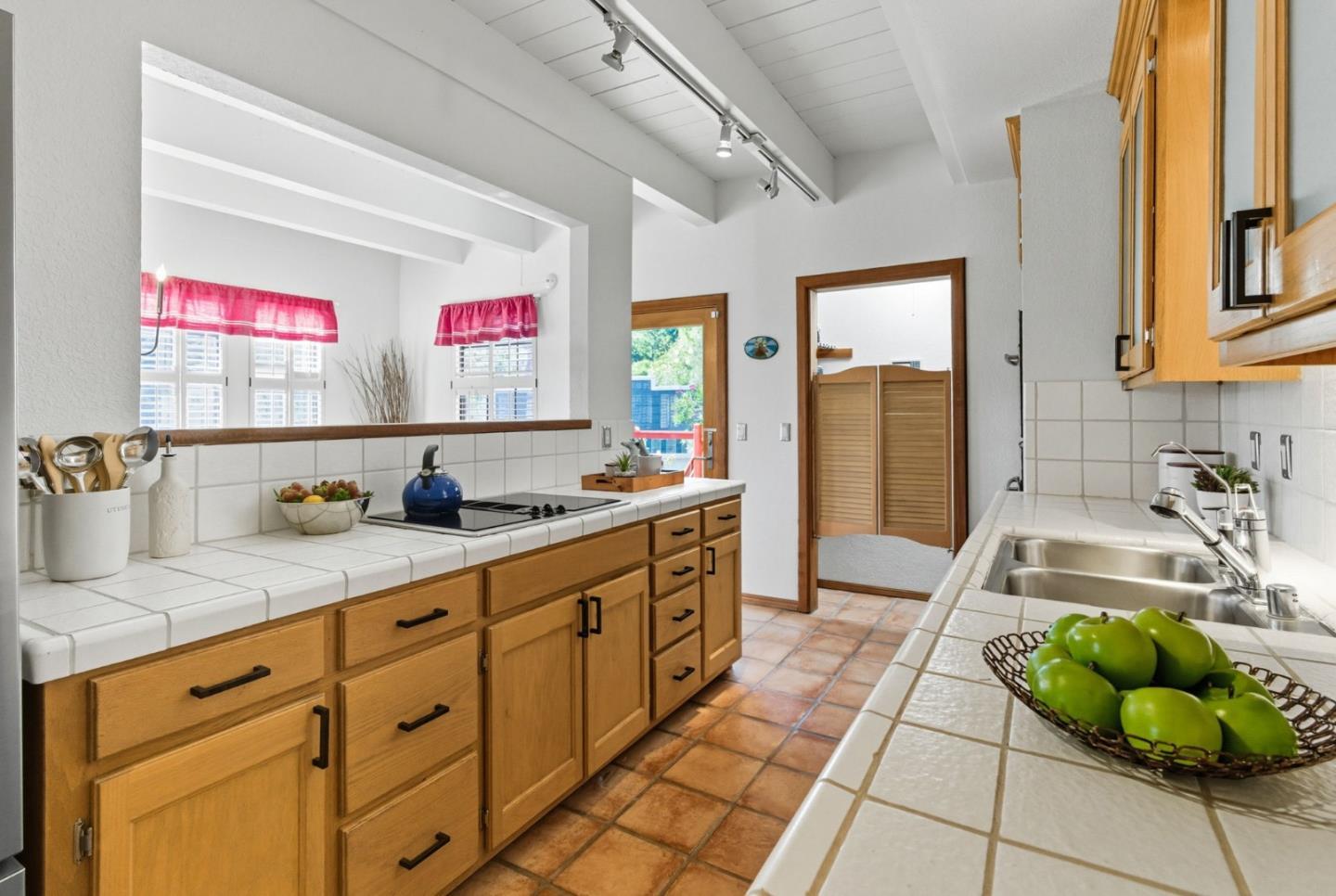 Detail Gallery Image 10 of 44 For 600 Nicasio Way, Soquel,  CA 95073 - 3 Beds | 2 Baths