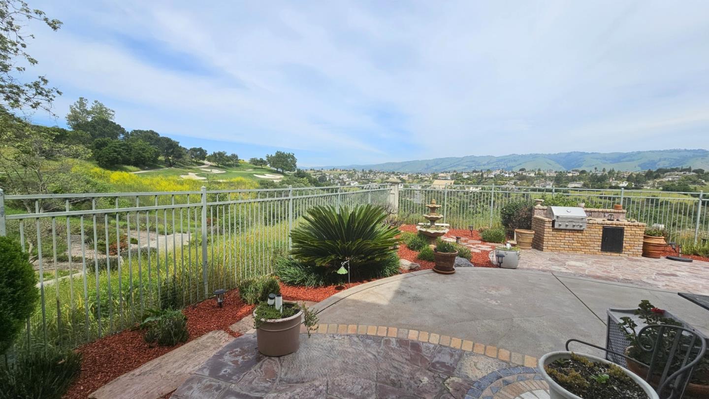 Detail Gallery Image 37 of 47 For 5000 Birkdale Way, San Jose,  CA 95138 - 4 Beds | 3/1 Baths