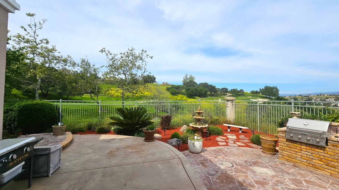 Detail Gallery Image 39 of 47 For 5000 Birkdale Way, San Jose,  CA 95138 - 4 Beds | 3/1 Baths