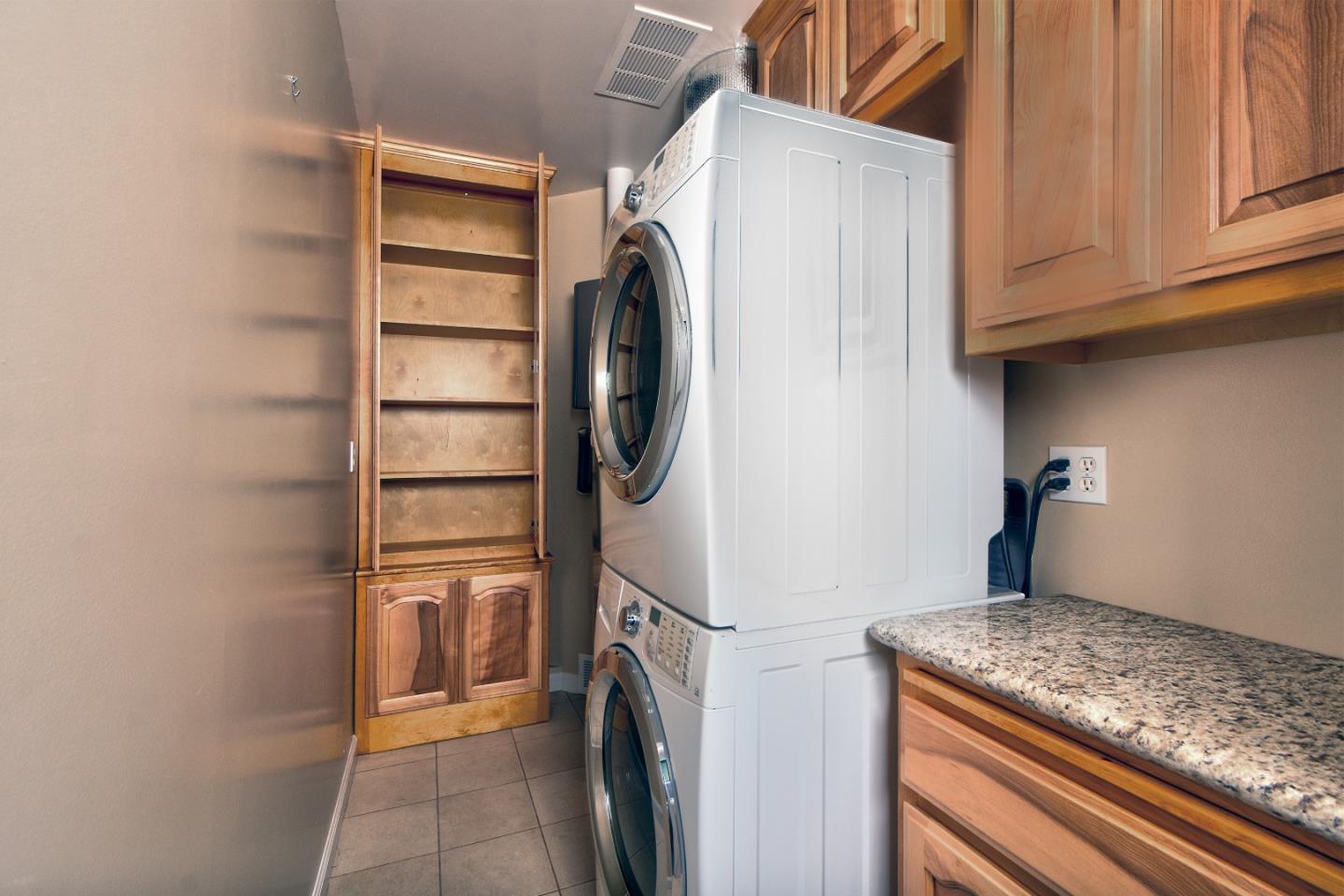 Detail Gallery Image 22 of 37 For 3453 Geneva Dr, Santa Clara,  CA 95051 - 3 Beds | 2 Baths