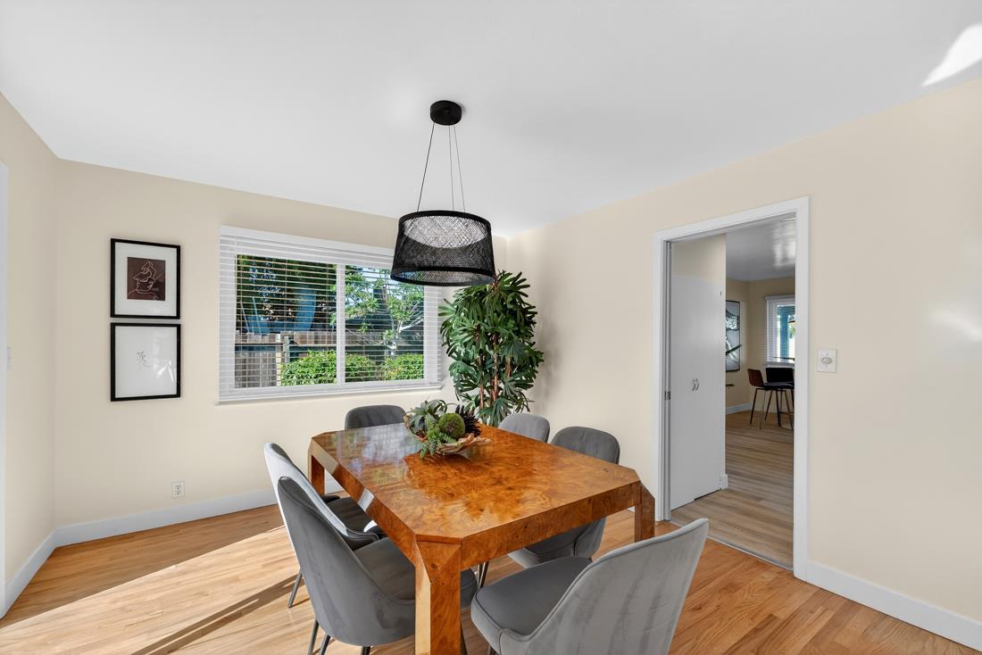 Detail Gallery Image 12 of 58 For 2991 Almaden Rd, San Jose,  CA 95125 - 4 Beds | 2 Baths