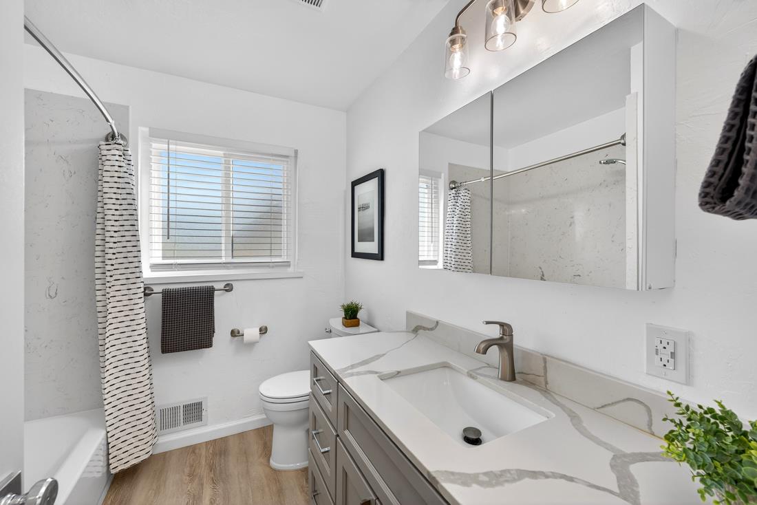 Detail Gallery Image 26 of 58 For 2991 Almaden Rd, San Jose,  CA 95125 - 4 Beds | 2 Baths