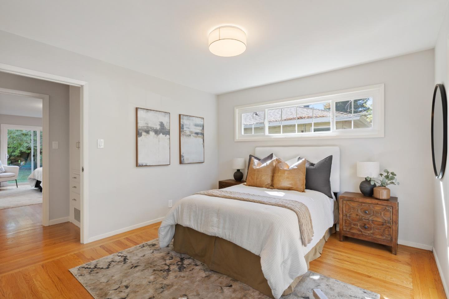 Detail Gallery Image 16 of 20 For 1527 Laurel Pl, Menlo Park,  CA 94025 - 3 Beds | 2 Baths