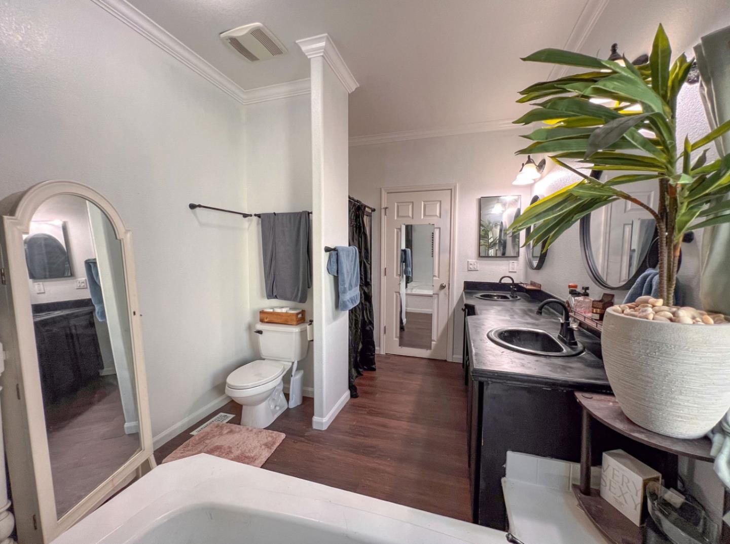 Detail Gallery Image 13 of 18 For 434 Chateau La Salle #434,  San Jose,  CA 95111 - 3 Beds | 2 Baths