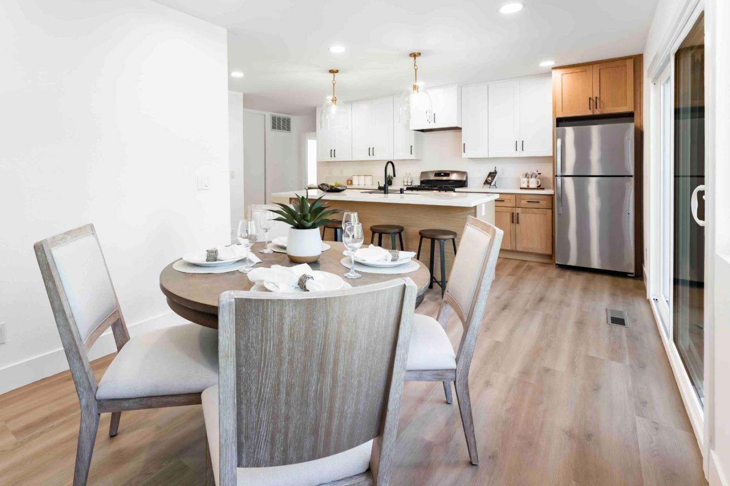 Detail Gallery Image 10 of 22 For 5399 Entrada Olmos, San Jose,  CA 95123 - 3 Beds | 2 Baths