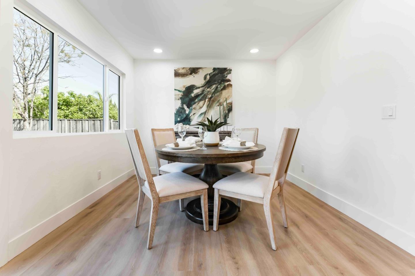 Detail Gallery Image 11 of 22 For 5399 Entrada Olmos, San Jose,  CA 95123 - 3 Beds | 2 Baths