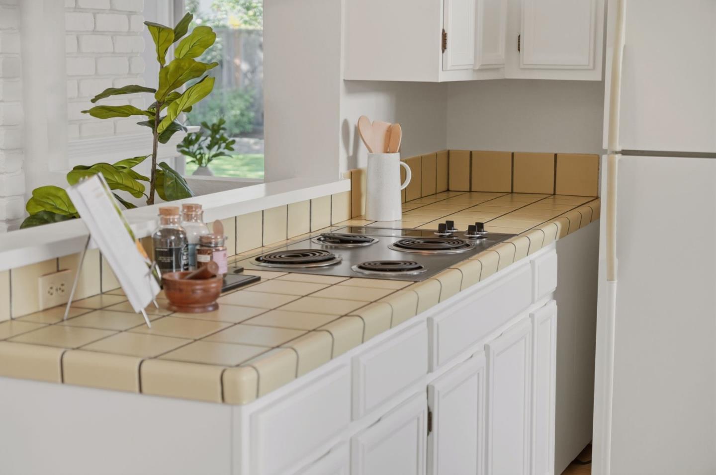 Detail Gallery Image 13 of 56 For 7577 Bollinger Rd, Cupertino,  CA 95014 - 4 Beds | 2 Baths