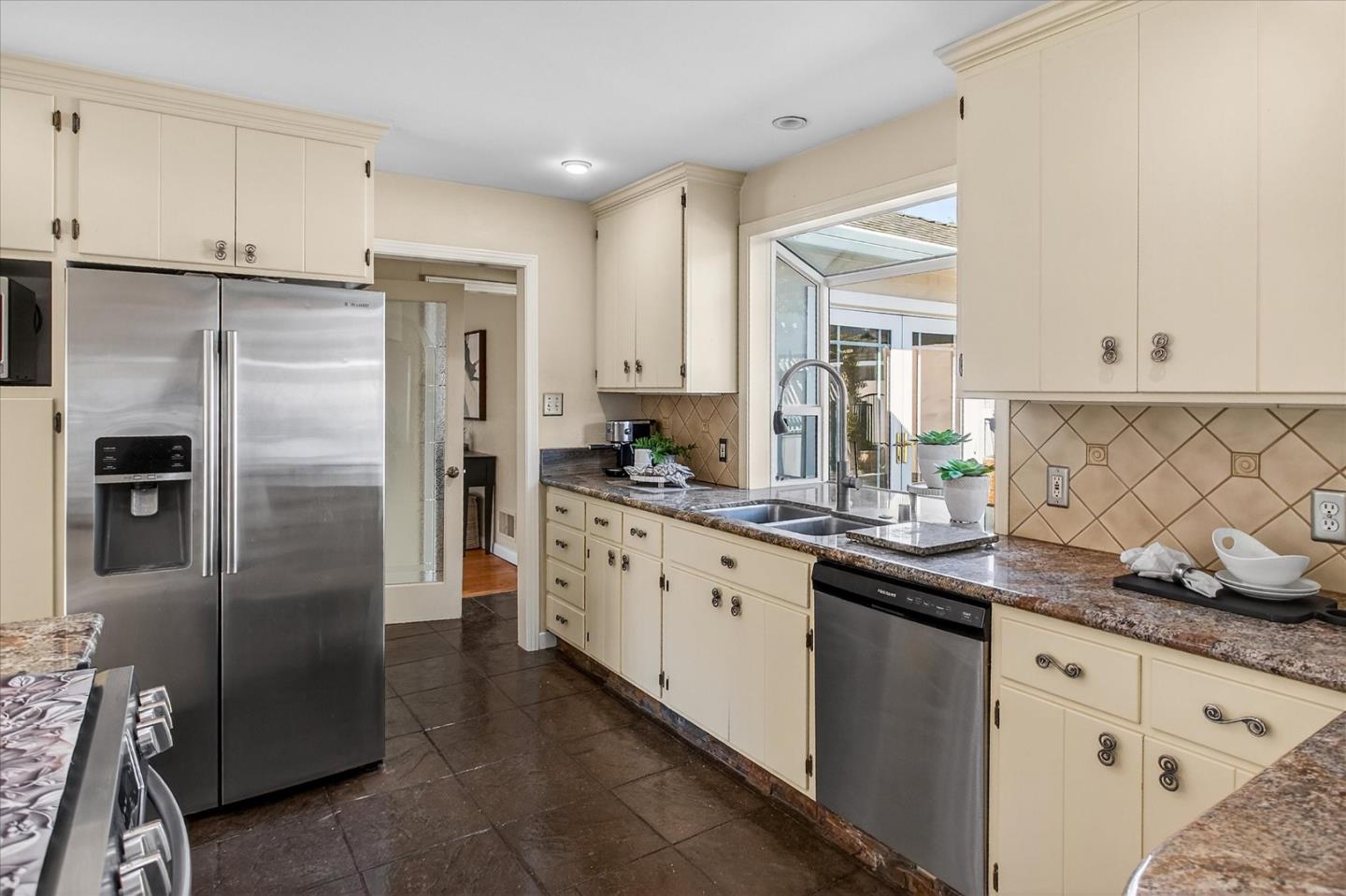 Detail Gallery Image 22 of 50 For 1299 Glenwood Ave, San Jose,  CA 95125 - 2 Beds | 3 Baths