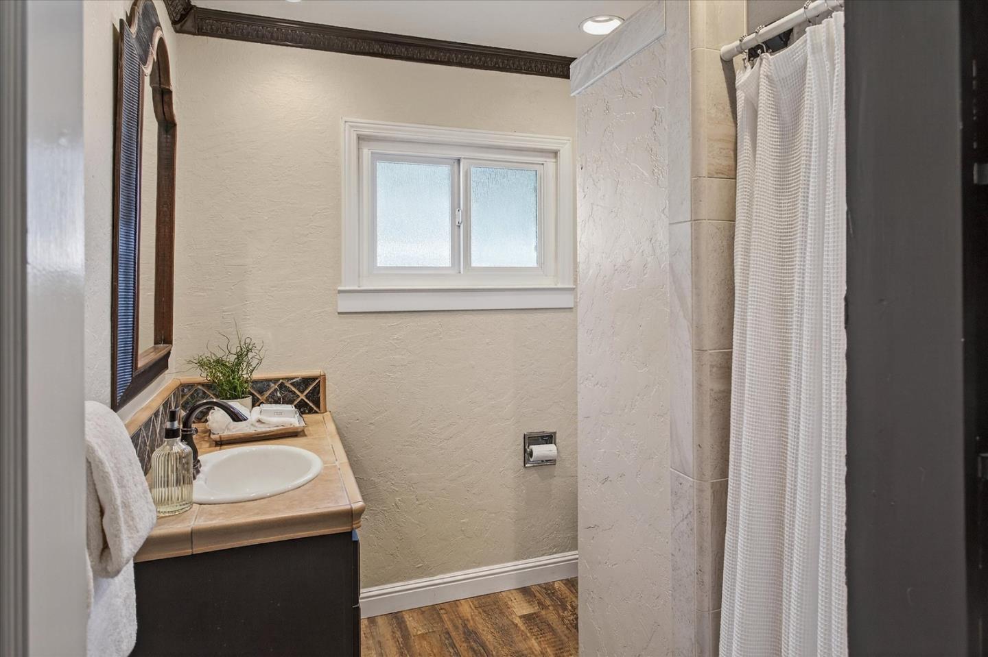 Detail Gallery Image 30 of 50 For 1299 Glenwood Ave, San Jose,  CA 95125 - 2 Beds | 3 Baths