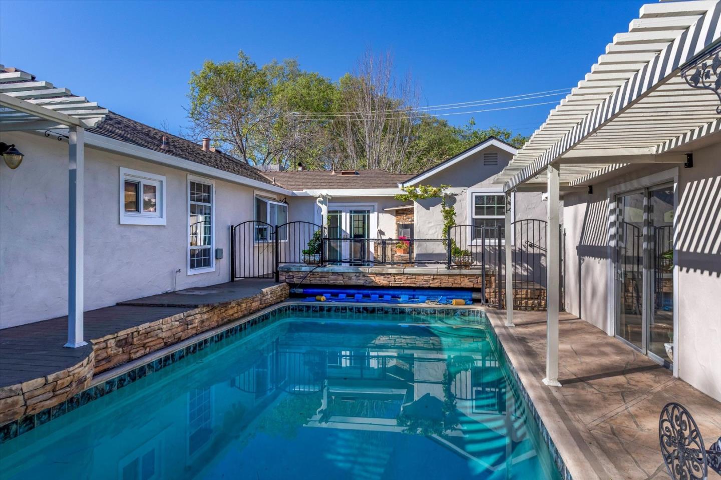 Detail Gallery Image 39 of 50 For 1299 Glenwood Ave, San Jose,  CA 95125 - 2 Beds | 3 Baths