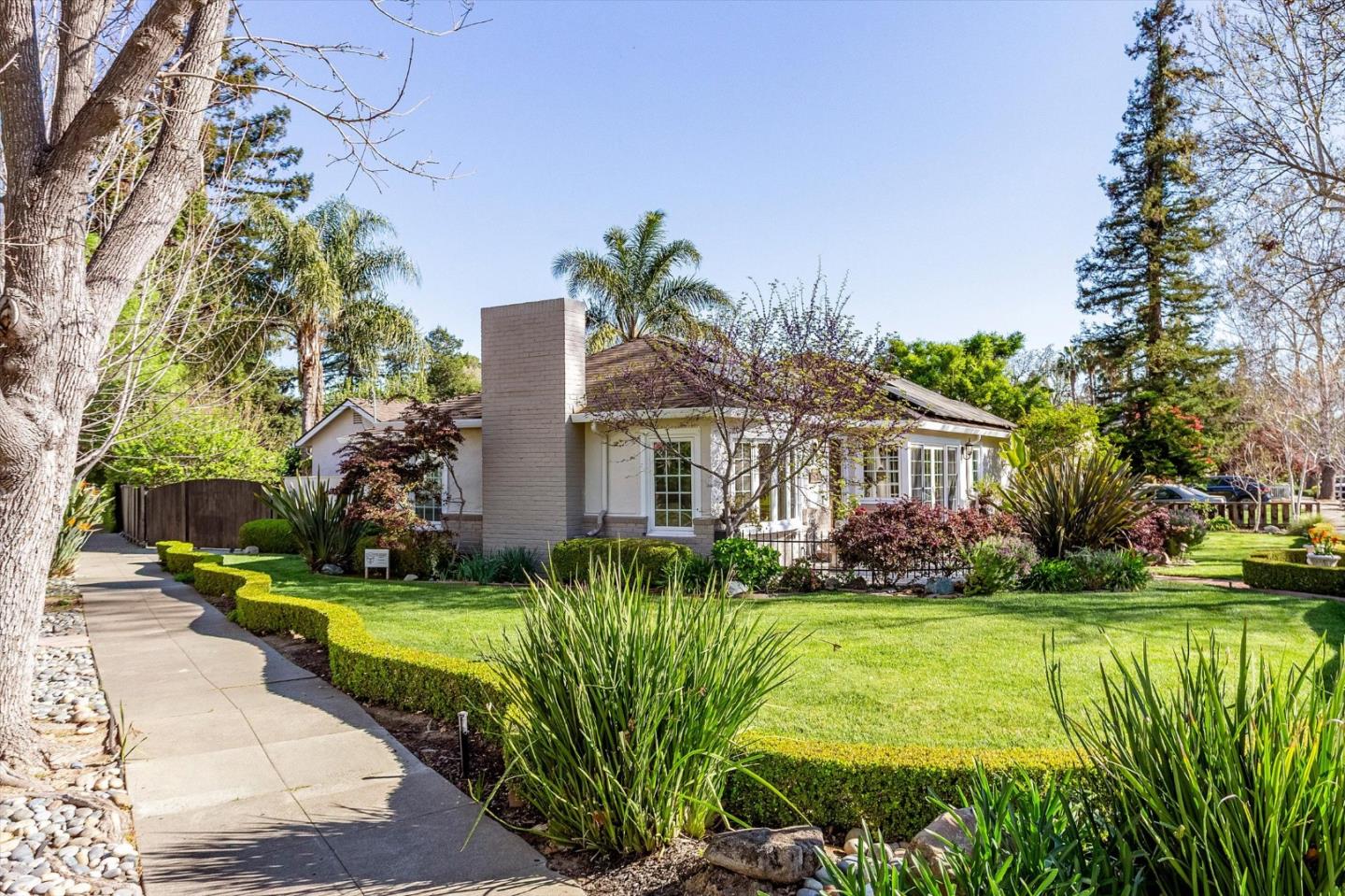 Detail Gallery Image 7 of 50 For 1299 Glenwood Ave, San Jose,  CA 95125 - 2 Beds | 3 Baths