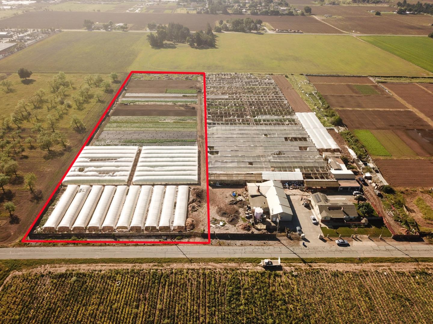 Detail Gallery Image 5 of 18 For 1600 Barrett Ave, Morgan Hill,  CA 95037 - – Beds | – Baths