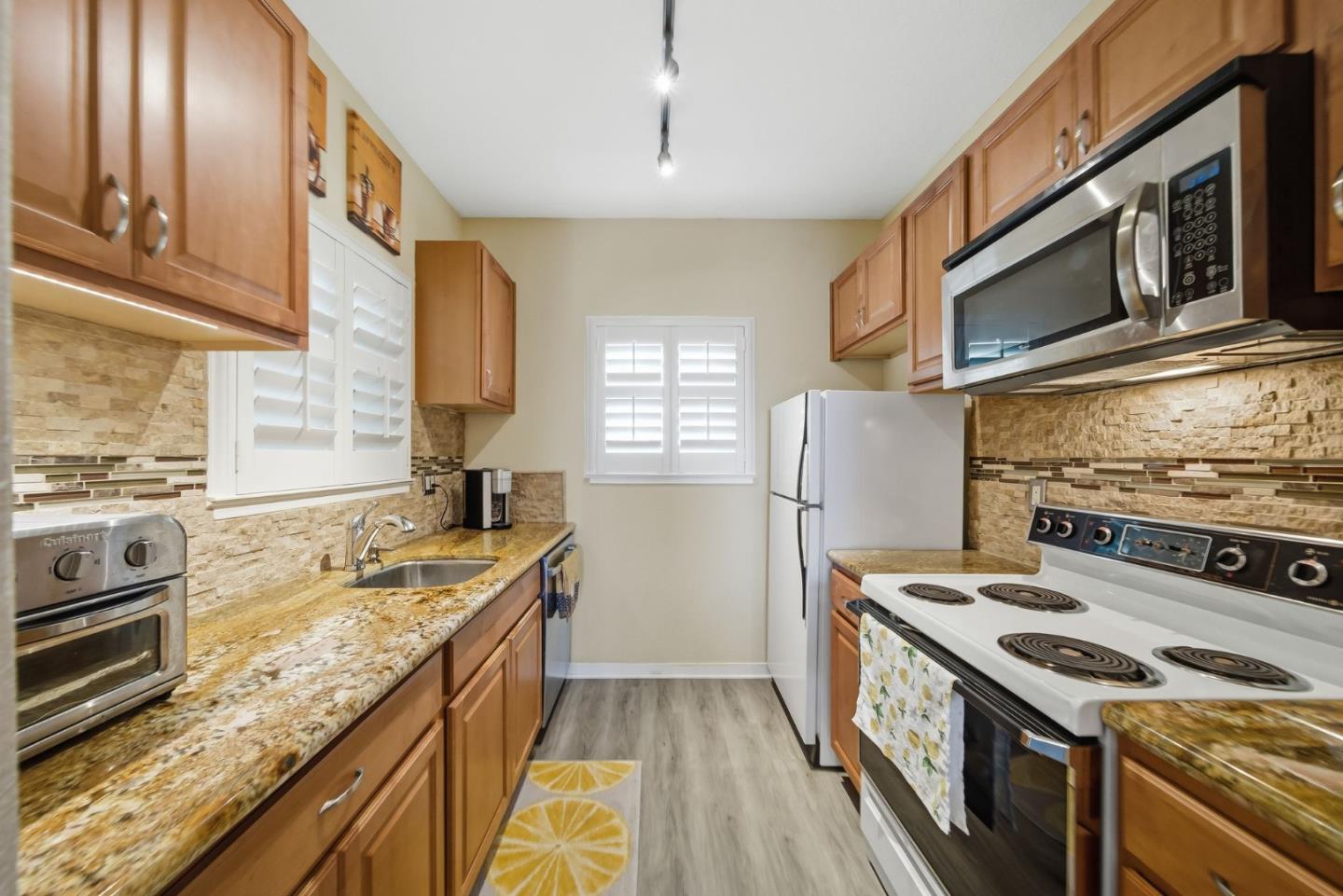 Photo #12: ML82039845 Listing: Photo #12