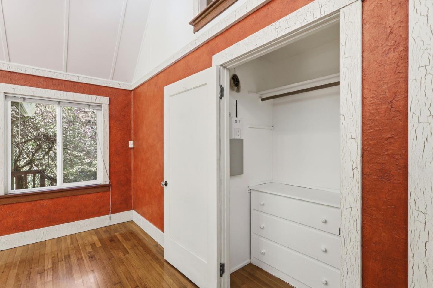 Detail Gallery Image 11 of 45 For 141 Monte Vista Ln, Boulder Creek,  CA 95006 - 3 Beds | 1/1 Baths