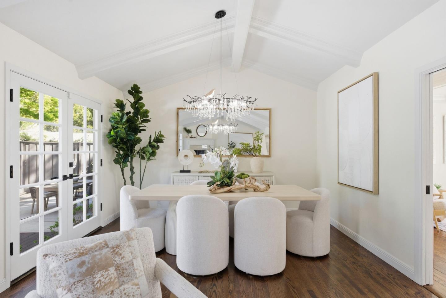 Detail Gallery Image 26 of 48 For 20 Campo Bello Ct, Menlo Park,  CA 94025 - 4 Beds | 2 Baths