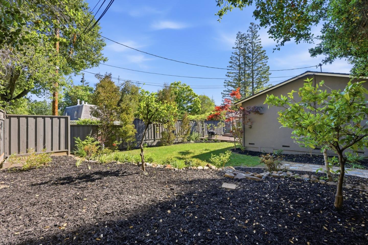 Detail Gallery Image 30 of 48 For 20 Campo Bello Ct, Menlo Park,  CA 94025 - 4 Beds | 2 Baths