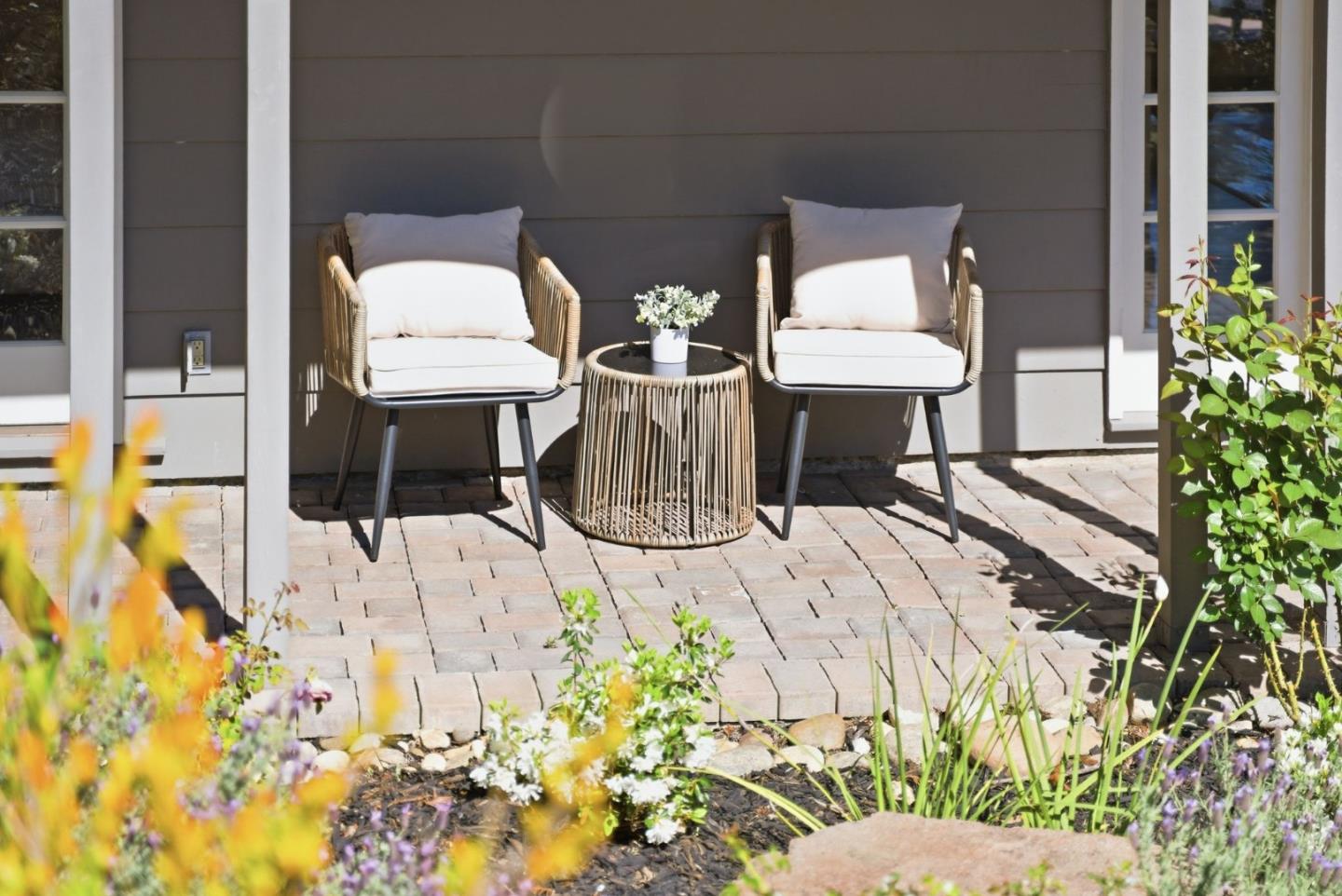 Detail Gallery Image 47 of 48 For 20 Campo Bello Ct, Menlo Park,  CA 94025 - 4 Beds | 2 Baths