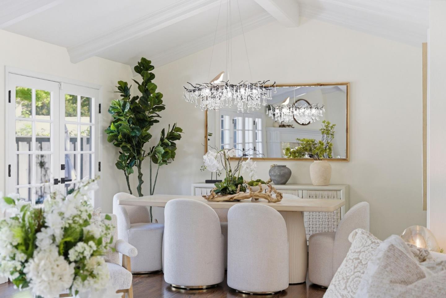 Detail Gallery Image 9 of 48 For 20 Campo Bello Ct, Menlo Park,  CA 94025 - 4 Beds | 2 Baths