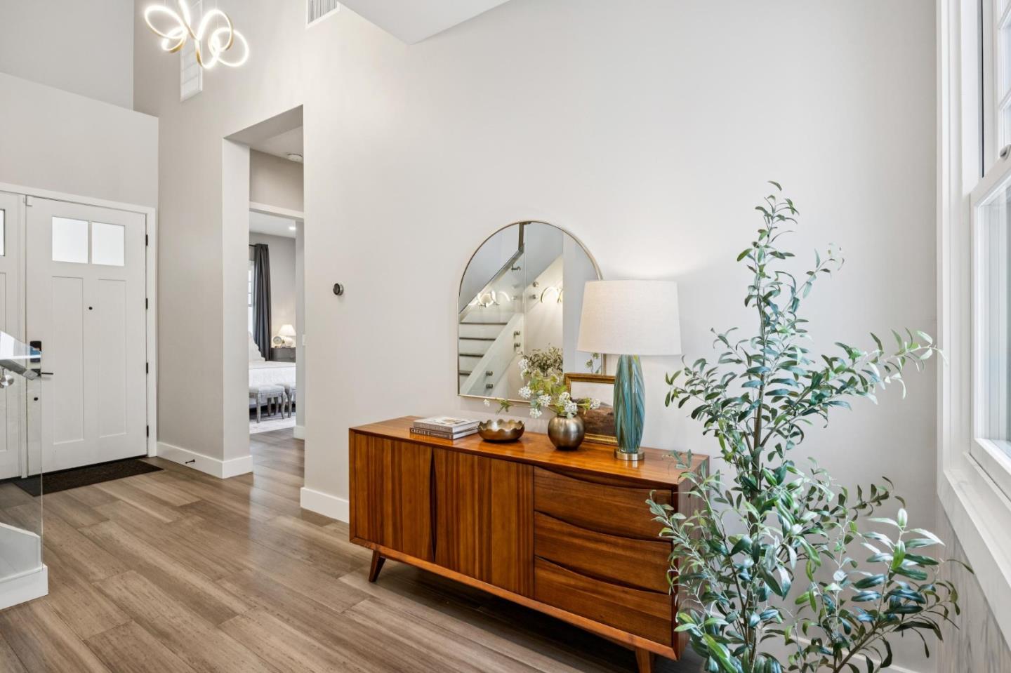 Detail Gallery Image 10 of 99 For 16988 Kennedy Rd, Los Gatos,  CA 95032 - 4 Beds | 4/1 Baths