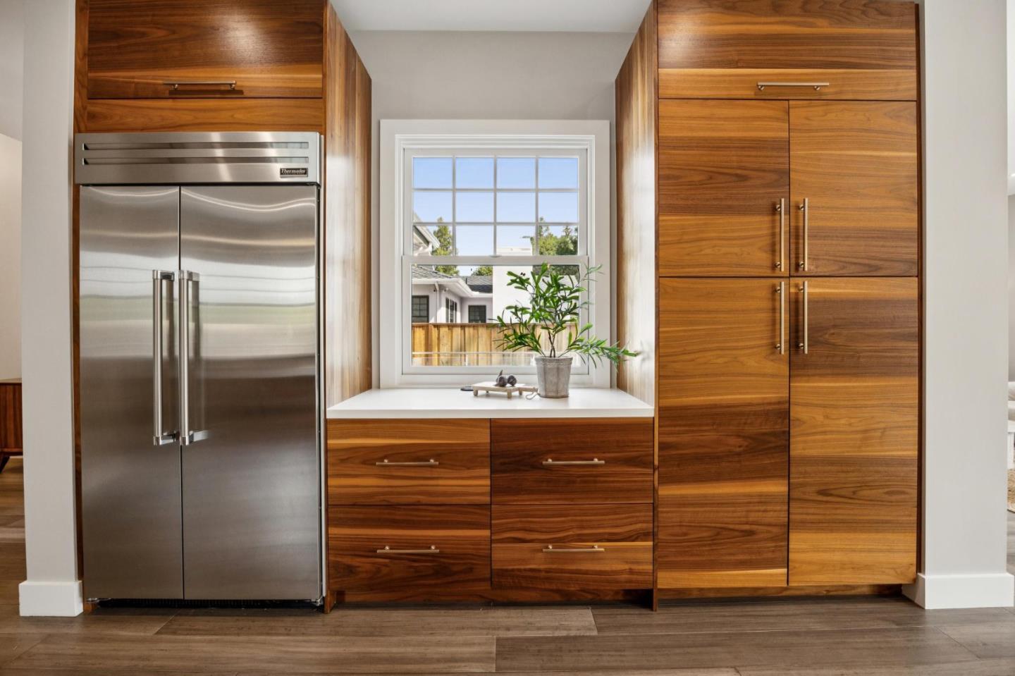 Detail Gallery Image 17 of 99 For 16988 Kennedy Rd, Los Gatos,  CA 95032 - 4 Beds | 4/1 Baths