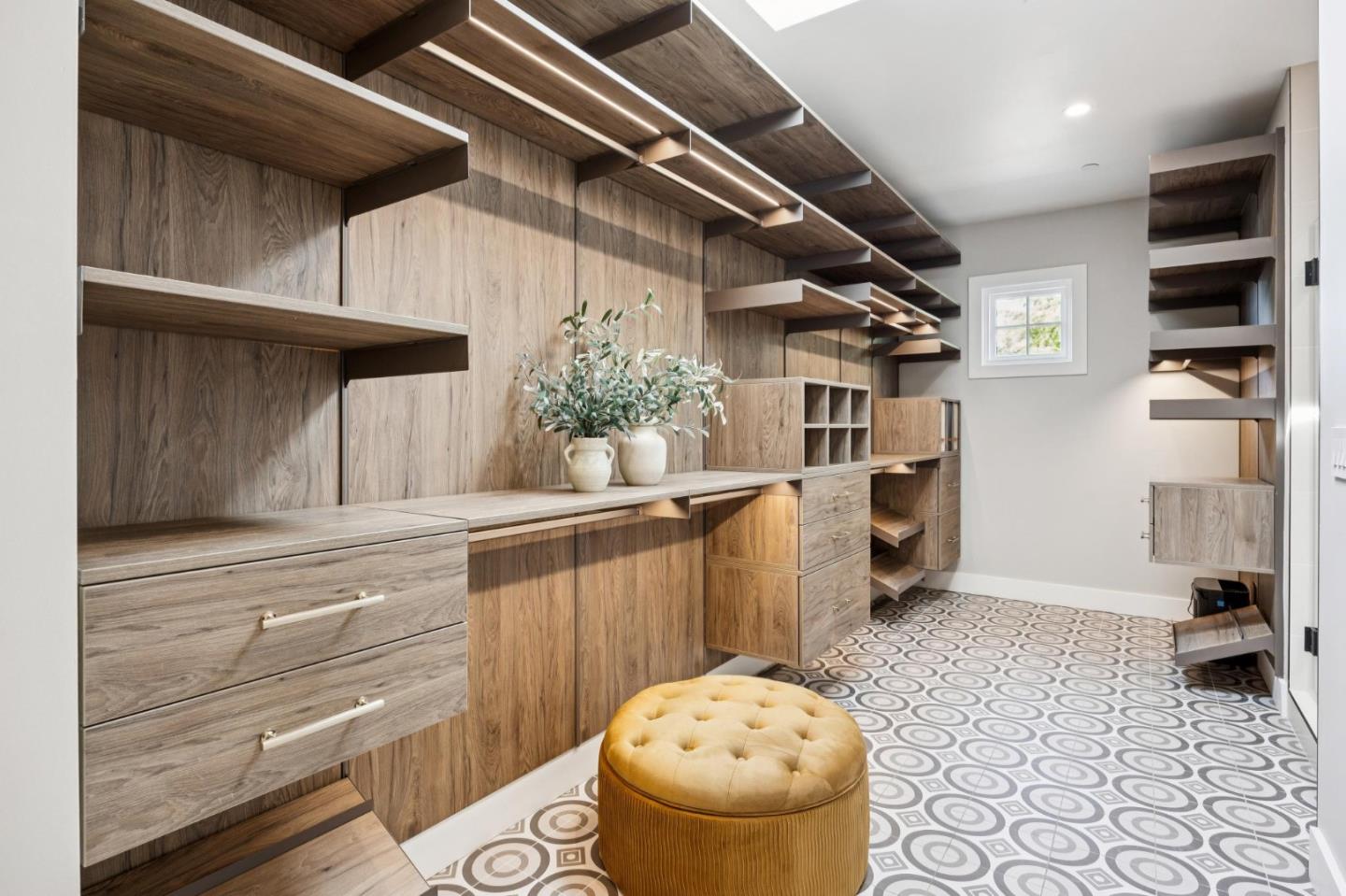 Detail Gallery Image 39 of 99 For 16988 Kennedy Rd, Los Gatos,  CA 95032 - 4 Beds | 4/1 Baths