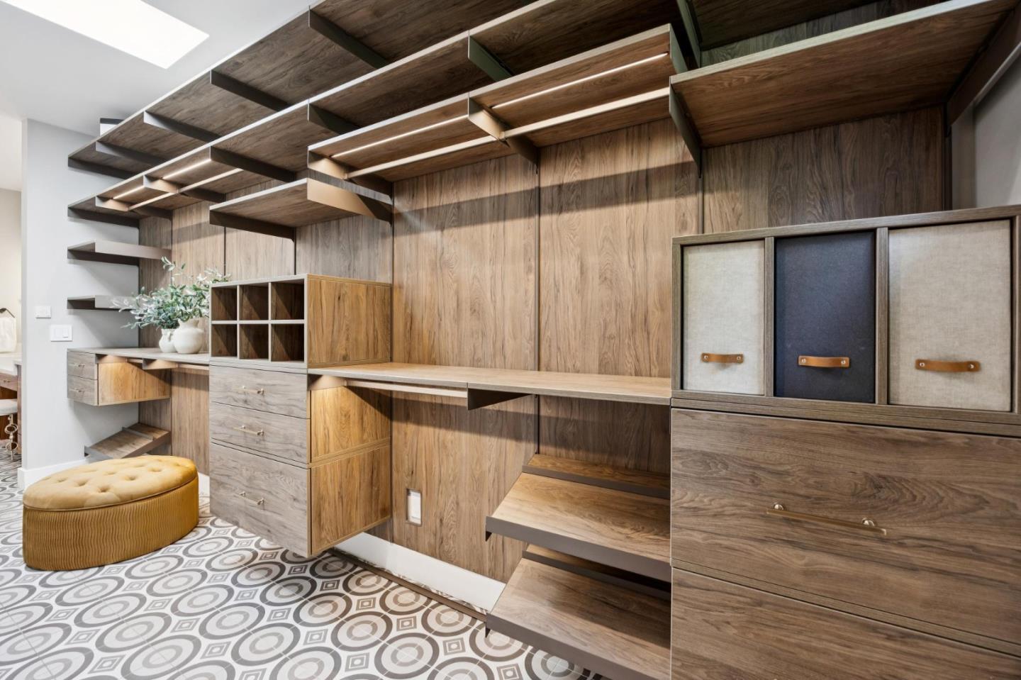 Detail Gallery Image 40 of 99 For 16988 Kennedy Rd, Los Gatos,  CA 95032 - 4 Beds | 4/1 Baths