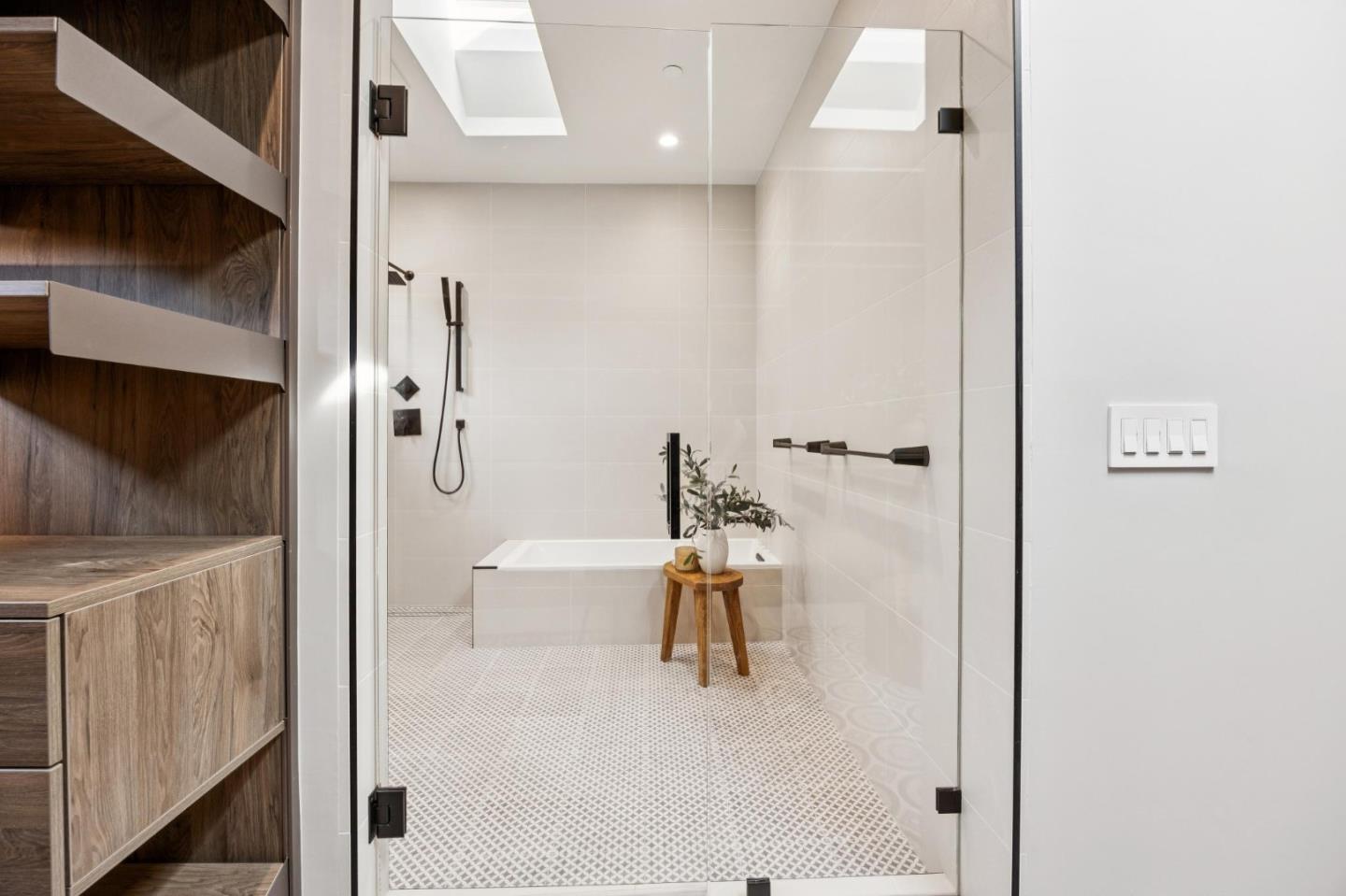 Detail Gallery Image 41 of 99 For 16988 Kennedy Rd, Los Gatos,  CA 95032 - 4 Beds | 4/1 Baths