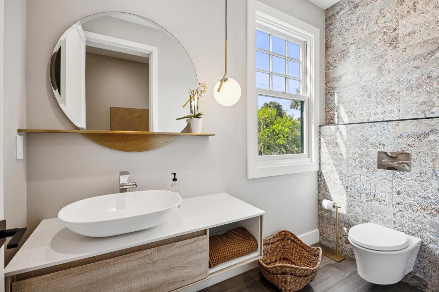 Detail Gallery Image 47 of 99 For 16988 Kennedy Rd, Los Gatos,  CA 95032 - 4 Beds | 4/1 Baths