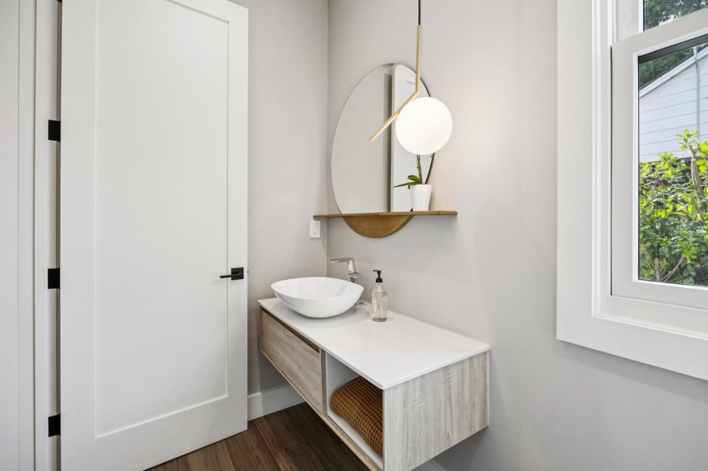 Detail Gallery Image 48 of 99 For 16988 Kennedy Rd, Los Gatos,  CA 95032 - 4 Beds | 4/1 Baths